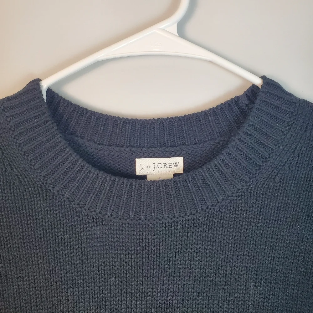 J. Crew Black Scalloped Hem Sweater Size Small NWT